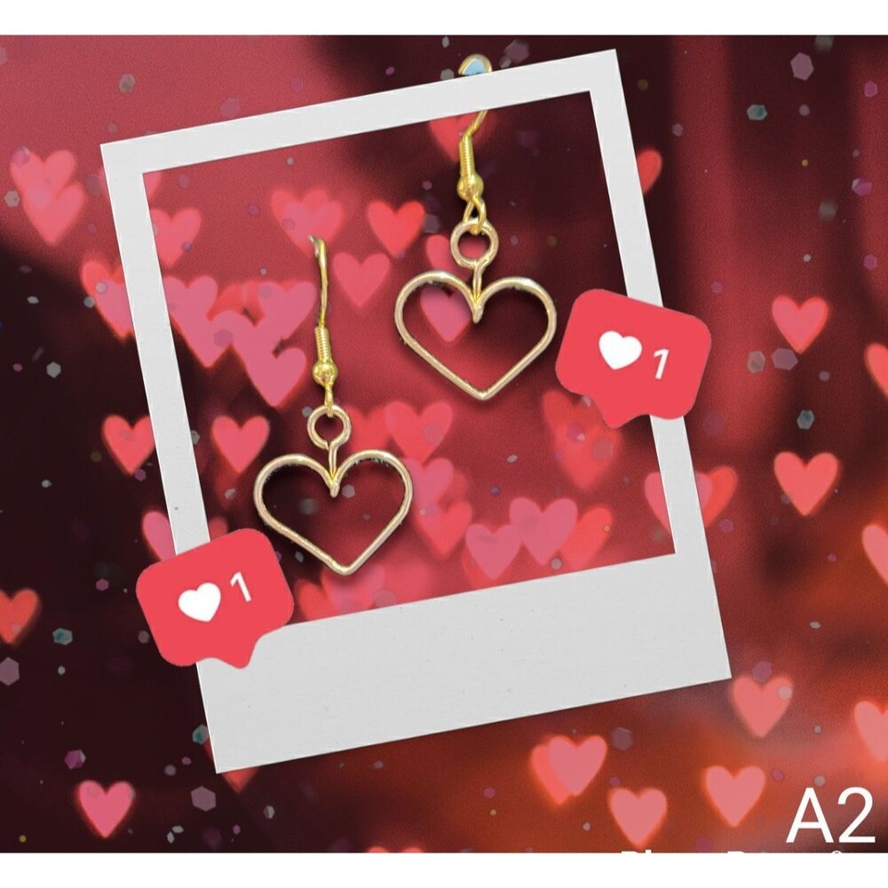 Gold Wire Heart Earrings